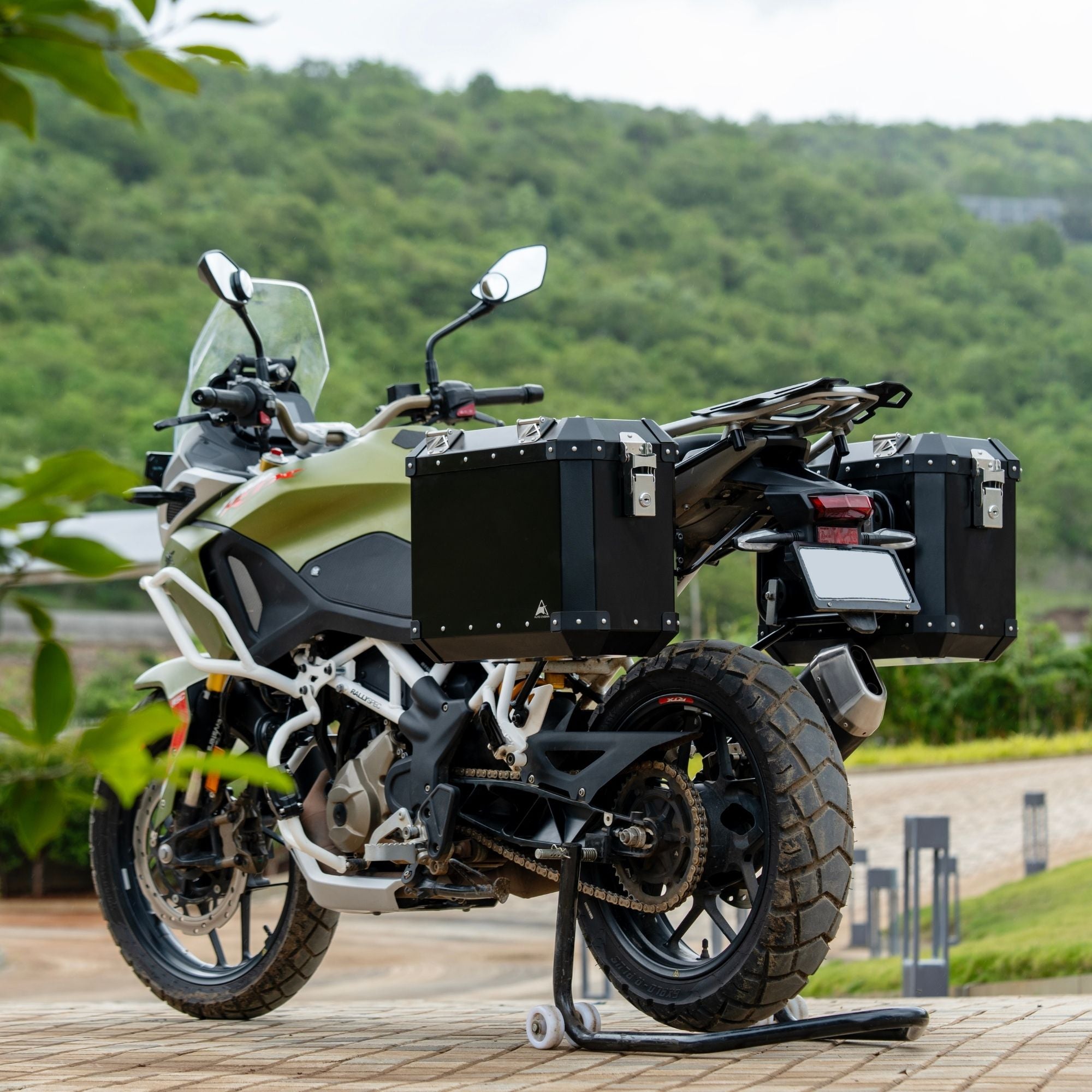 Auto Engina 72L Black Aluminium Panniers for TVS Apache RTX 300 Motorcycle
